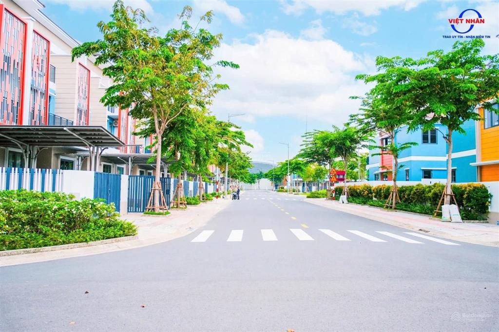 Bán biệt thự sun casa central, 3,15 tỷ, 100m2, giá tốt, view đẹp