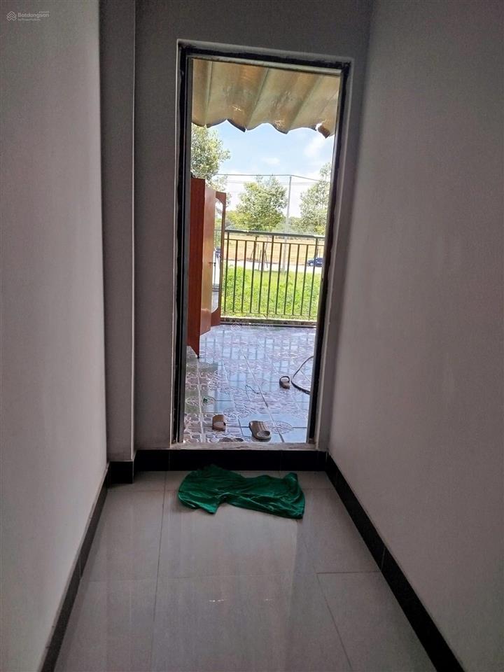 Bán shophouse tại oasis city, 2,25 tỷ, 80m2, giá ưu đãi hot!