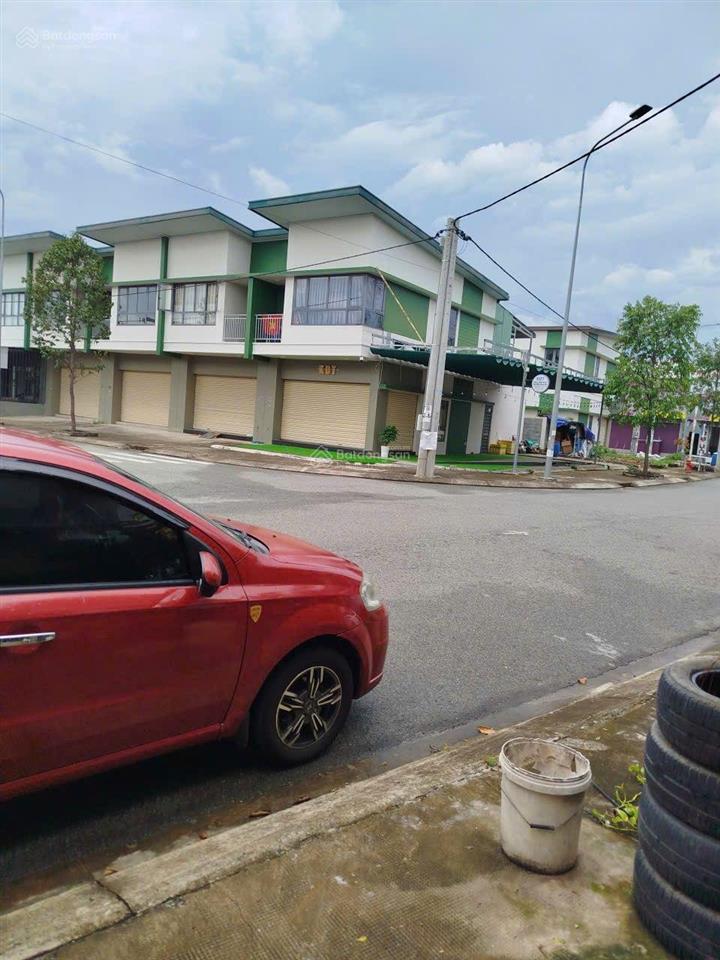 Bán shophouse tại oasis city, 2,25 tỷ, 80m2, giá ưu đãi hot!