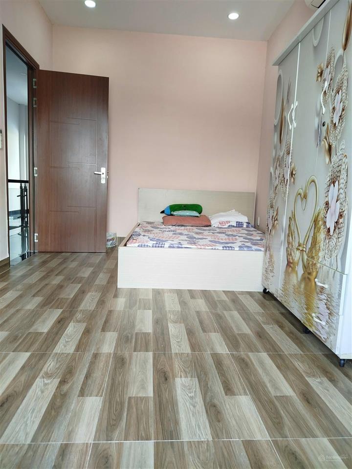Bán nhà mặt phố tại oasis city, 2,25 tỷ, 80m2, 2pn, 2wc, giá cực chất