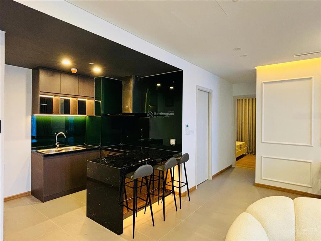 Bán căn 2pn view sông hàn đẹp, không góc chết full nội thất tầng cao giá độc nhất chỉ 5 x tỷ