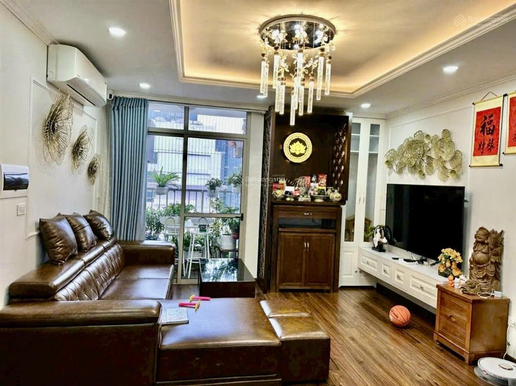 Căn hộ 3ngủ  102,7m2  lô góc  tầng cao  full nội thất  8tỷ