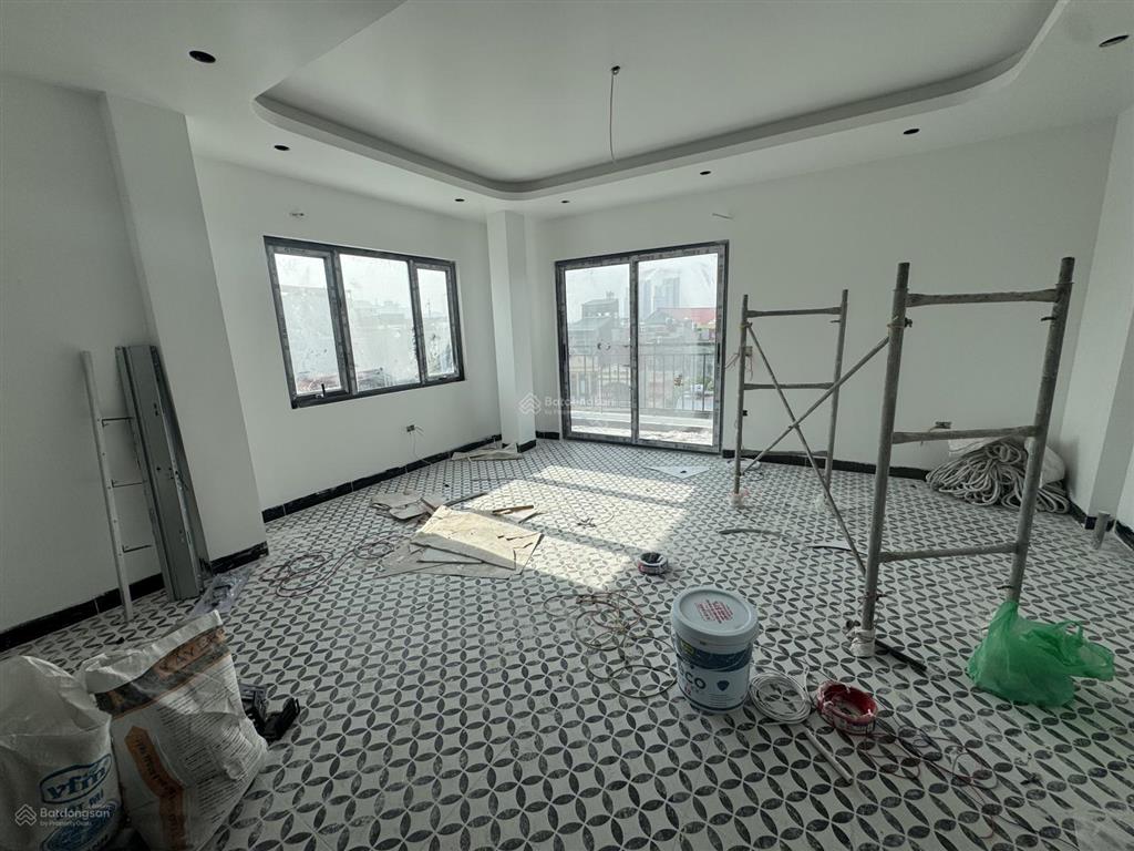 Bán nhà 7 tầng 48m cách phố trần đại nghĩa 100m 12,9 tỷ. mình chính chủ 0976 687 ***