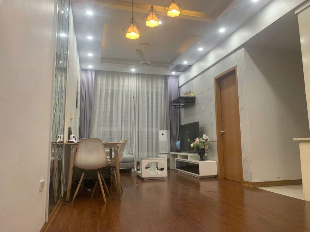 Chính chủ cần bán căn hộ góc tầng 4 tại KĐT Thanh Hà-Hà Đông. 