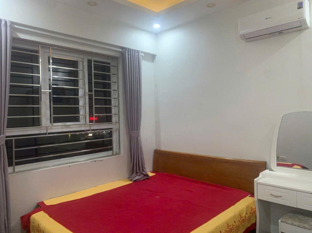 Chính chủ cần bán căn hộ góc tầng 4 tại KĐT Thanh Hà-Hà Đông. 