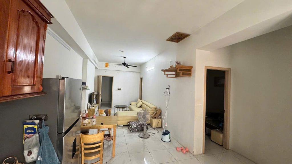 Chính chủ cần bán nhanh căn hộ 2 Pn giá chỉ 3 tỷ tại Thanh Hà-Hà Đông.