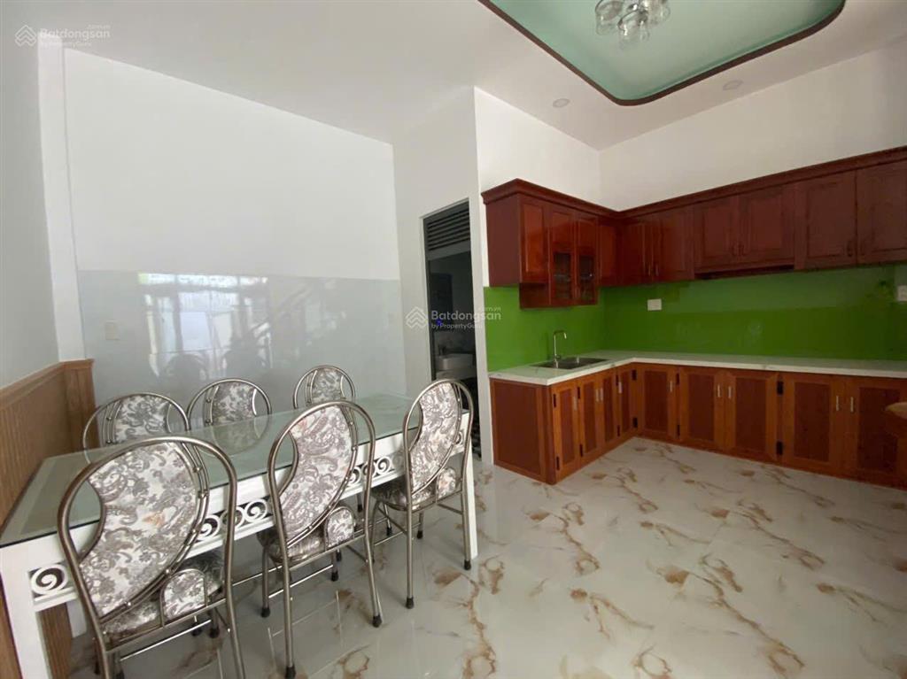Bán căn nhà 3 tầng cầu dứa phú nông, vĩnh ngọc dt 75,9m2 ngang 5m, hẻm 3m, giá 4,6 tỷ