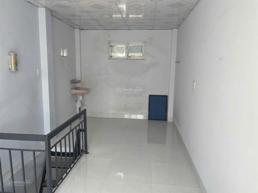 Chỉ 1,9 tỷ sở hữu ngay căn nhà tại trung tâm tp dt 59,4m2, có dòng tiền thuê 3tr/tháng, gần biển