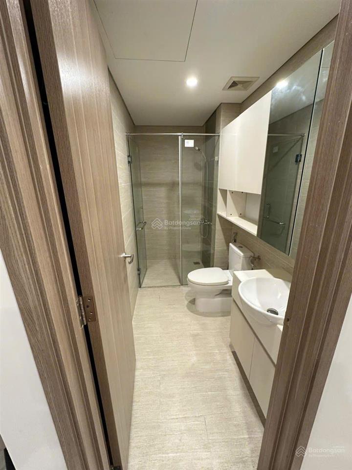 Chính chủ bán căn vinhomes ocean park 1, căn góc 2n2vs diện tích 63m2, giá 3,8 tỷ