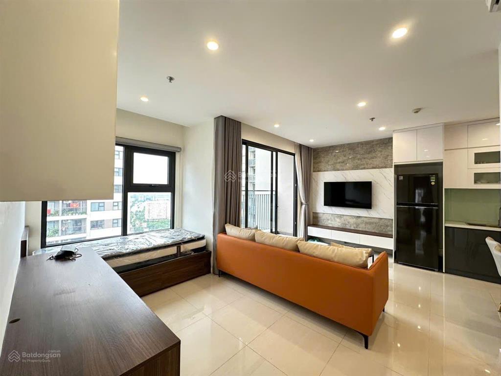Chính chủ bán căn vinhomes ocean park 1, căn góc 2n2vs diện tích 63m2, giá 3,8 tỷ
