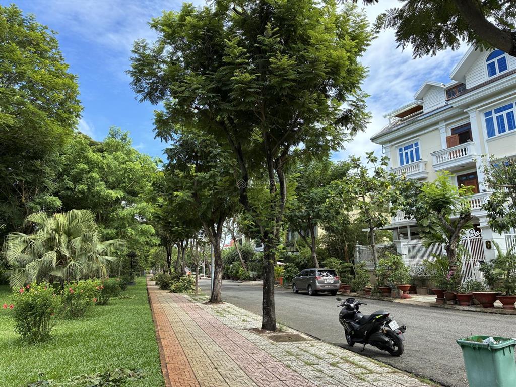 Đất view sông công viên 13x18m, hàng hiếm bán ra tại sadeco ven sông