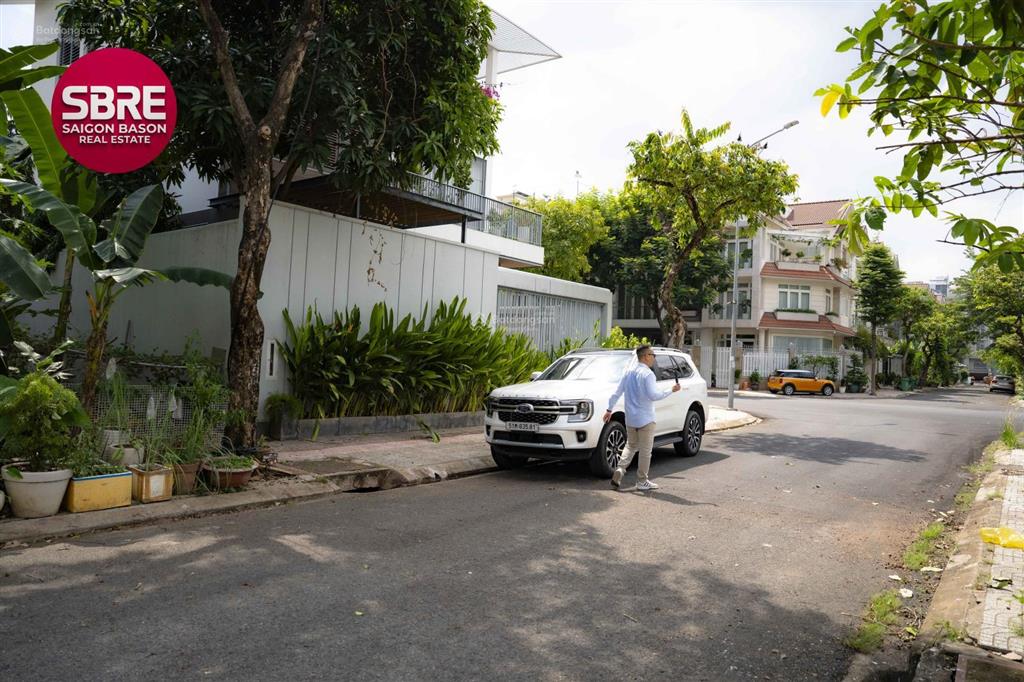 Bán đất biệt thự giá tốt q7, sadeco ven sông, dt 12,5x18m, chủ cần bán!