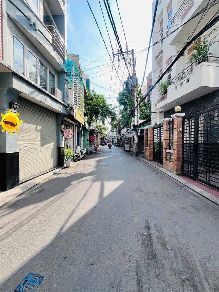 Bán nhà quận tân bình, 2 mặt hxt 6m thông, ngang 5,5m, đường lạc long quân, chỉ hơn 7 tỷ