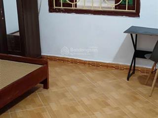 Phòng trọ tại ngõ 1375 giải phóng, hoàng mai,gần bến xe giáp bát,nước ngầm, yên sở. không chung chủ