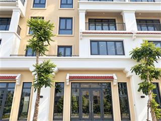 Cần bán vinhomes đan phượng 104m2, xây 4 tầng, ô tô đỗ cửa, giá 20,8 tỷ