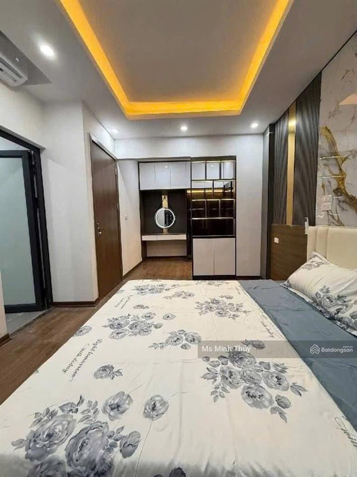 Giảm ngay 500 triệu cho ai mua nhà 5 tầng 100m2, mặt tiền 20m tại tiểu kdt vạn phúc.