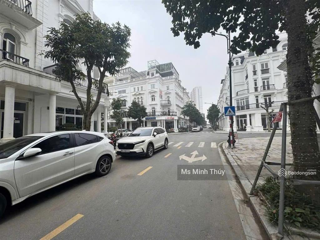 Bán liền kề 5 tầng tại louis city đại mỗ view công viên 105m2 giá 32 tỷ