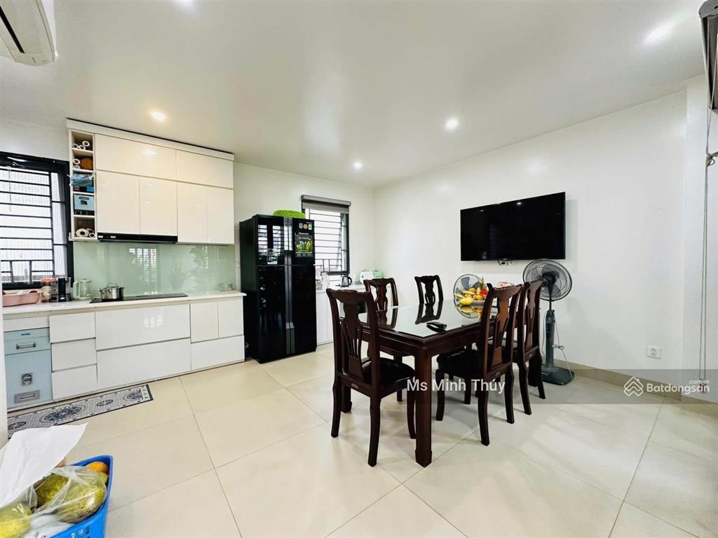 Bán gấp biệt thự an vượng dương nội 180m2 nhà 4 tầng, 3 mặt thoáng, thang máy, giá 77 tỷ