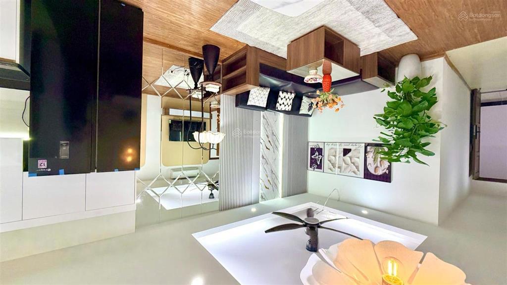 Cho thuê căn hộ 2pn, 2 wc 75m2 tại tòa chung cư the pride tố hữu, giá 9 triệu/tháng