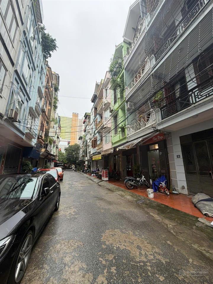Cho thuê nhà ô tô tránh, 5pn, 4wc, 33m2 tại ngõ 108, trần phú, giá tốt 13 triệu/tháng