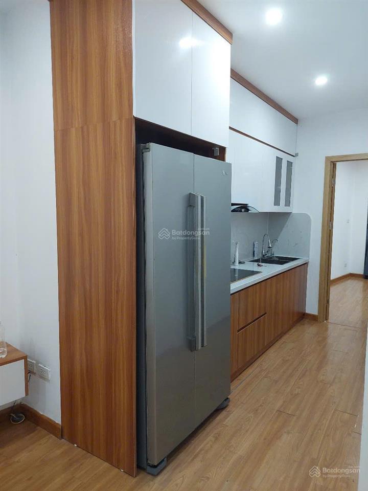 Gia đình chuyển công tác cần bán chung cư tsqeuroland, mỗ lao, 70m2, 2pn+1wc, giá 4 tỷ bao phí