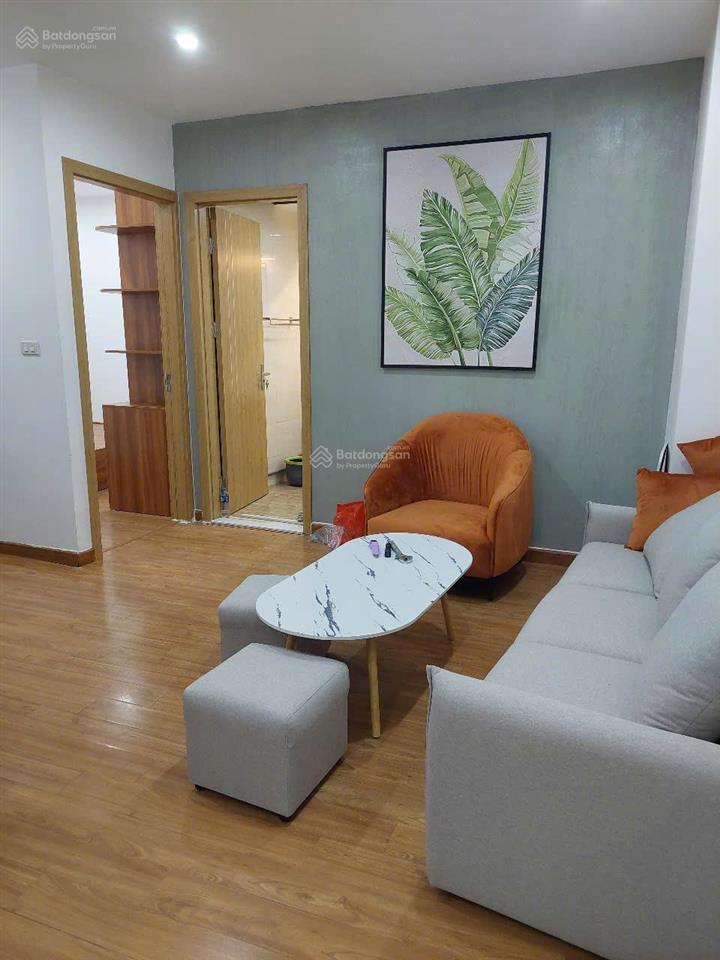 Gia đình chuyển công tác cần bán chung cư tsqeuroland, mỗ lao, 70m2, 2pn+1wc, giá 4 tỷ bao phí
