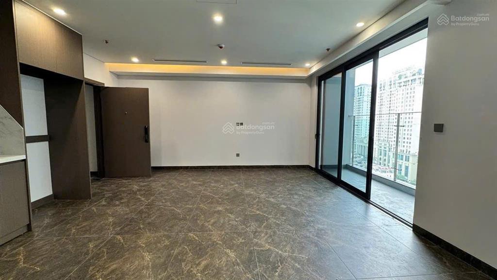 Siêu hót! bán căn hộ cao cấp tại tòa tháp đôi kepler land, 7.4 tỷ, 93 m2, 3pn, 2wc