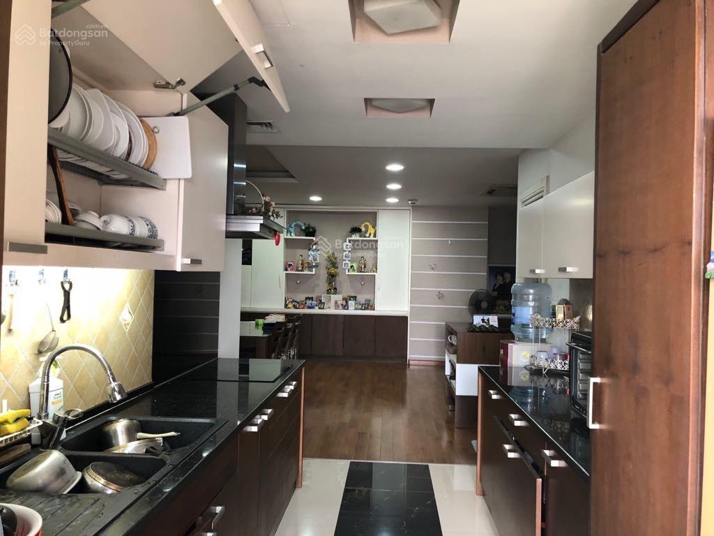 Bán cc tại làng việt kiều châu âu tsqeuroland, 4pn+3wc, 10 tỷ, 200m2, giá siêu hời, nhiều tiện ích