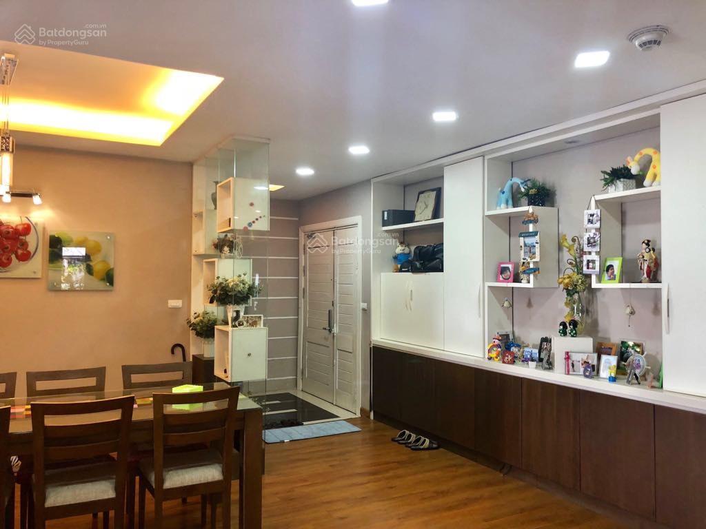 Bán cc tại làng việt kiều châu âu tsqeuroland, 4pn+3wc, 10 tỷ, 200m2, giá siêu hời, nhiều tiện ích