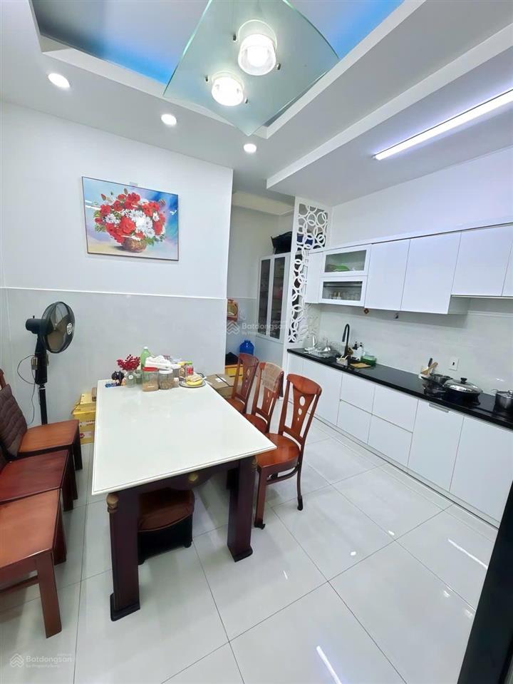 Bán nhà riêng quận gò vấphẻm nhựa 8mkhu phân lôgần emartphạm văn chiêup1460m24x154tầng