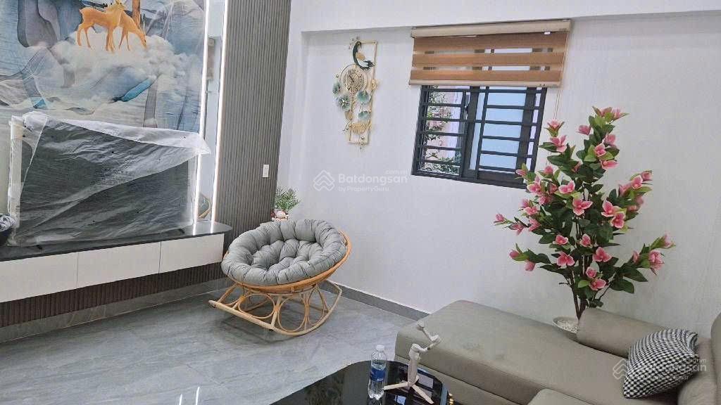 Bán nhà quận gò vấphẻm ô tôgần emartsát mt nguyễn tư giảnp1250m24x135tầng thang máy
