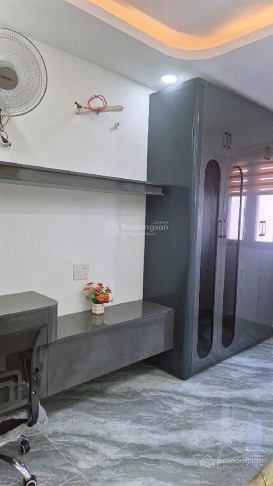 Bán nhà quận gò vấphẻm ô tôgần emartsát mt nguyễn tư giảnp1250m24x135tầng thang máy