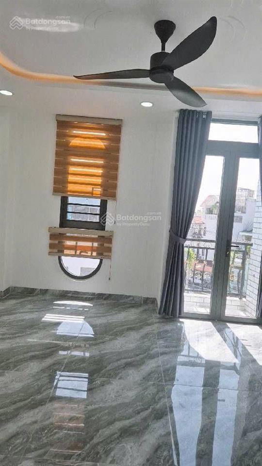 Bán nhà quận gò vấphẻm ô tôgần emartsát mt nguyễn tư giảnp1250m24x135tầng thang máy