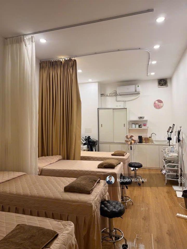 Bán nhà riêng khu vip lõi ba đình kinh doanh sầm uất ngày đêm, đường thông nhiều lối