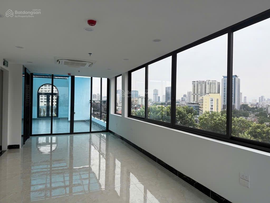 Mặt phố đê la thành, 9 tầng, kinh doanh đỉnh, dòng tiền ổn định, giá trị nhà tăng theo từng năm