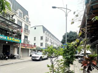 Bán nhà liền kề lacasta văn phú 73m25 tầng21 tỷ, ô tôkinh doanh