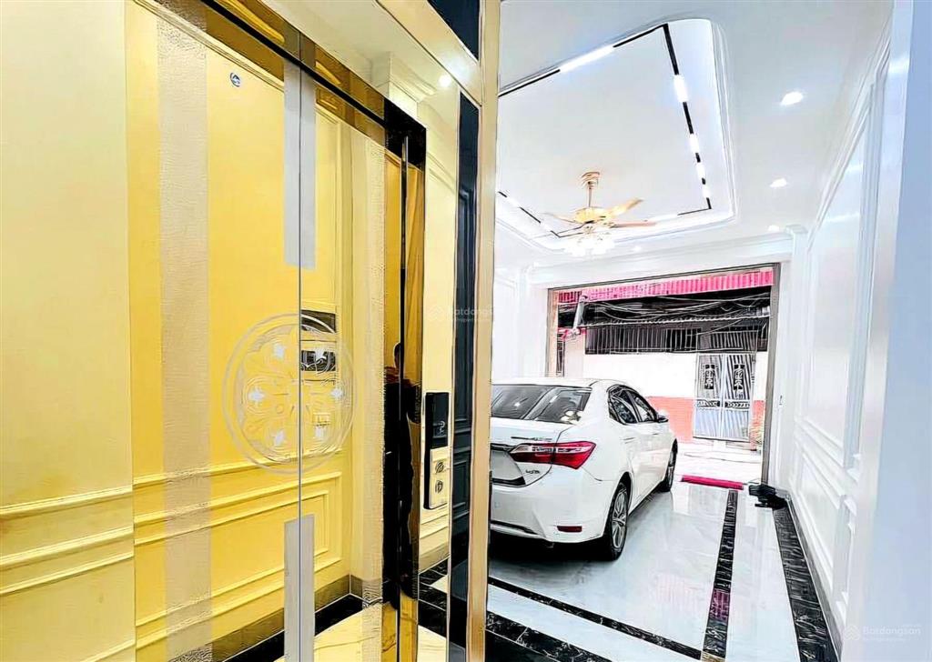 Bán nhà mặt phố trung tâm hà đông, 61m27 tầng21 tỷ, lô gócthang máyô tôkinh doanh