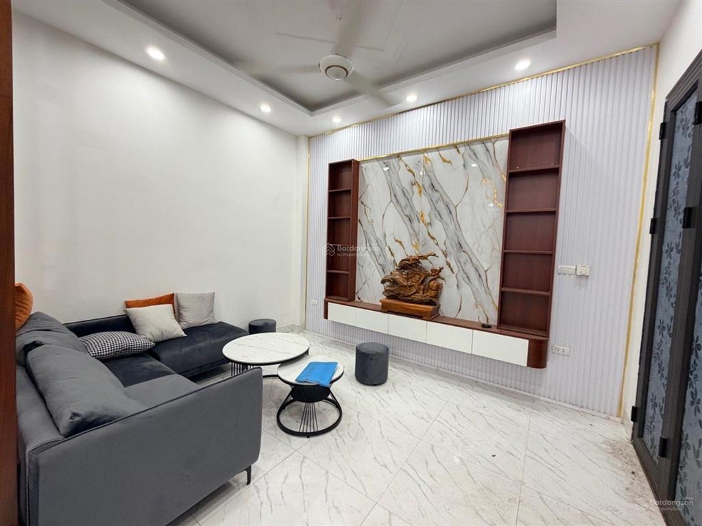 Bán nhà hà đông 31m²4 tầng5.9 tỷ, lô gócô tôkinh doanh