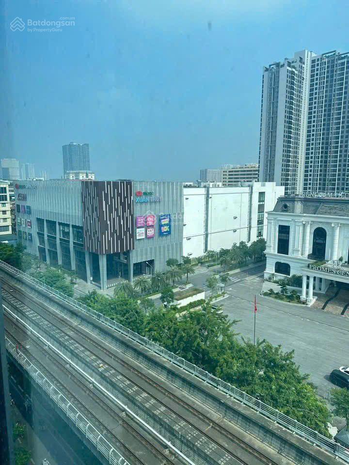 Cho thuê sàn văn phòng 400m2 toà 99 xuân thủy