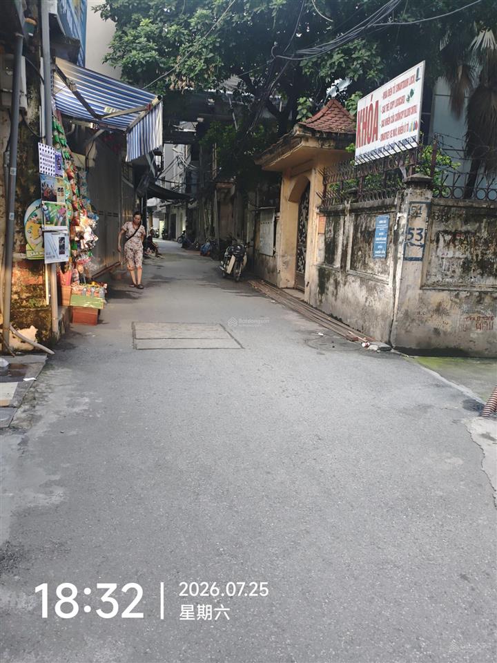 Bán nhà nguyễn ngọc vũ ô tô đỗ cổng