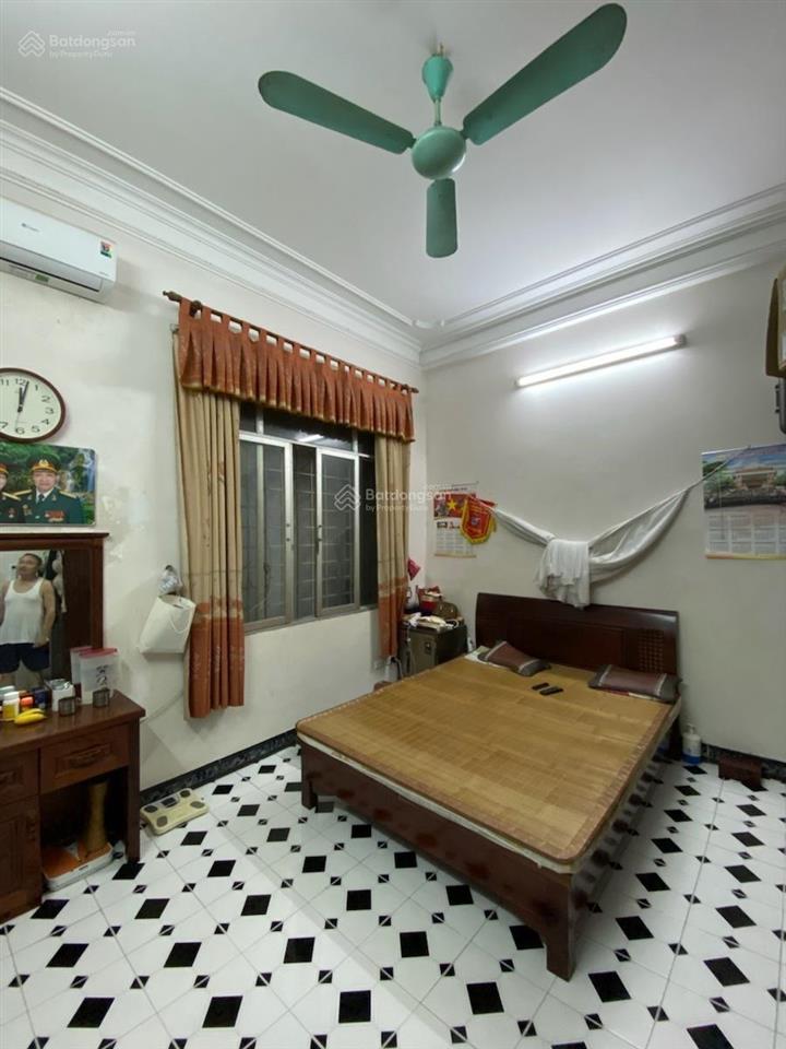 Bán gấp phân lô lê thanh nghị 53m2 ô tô vào nhà