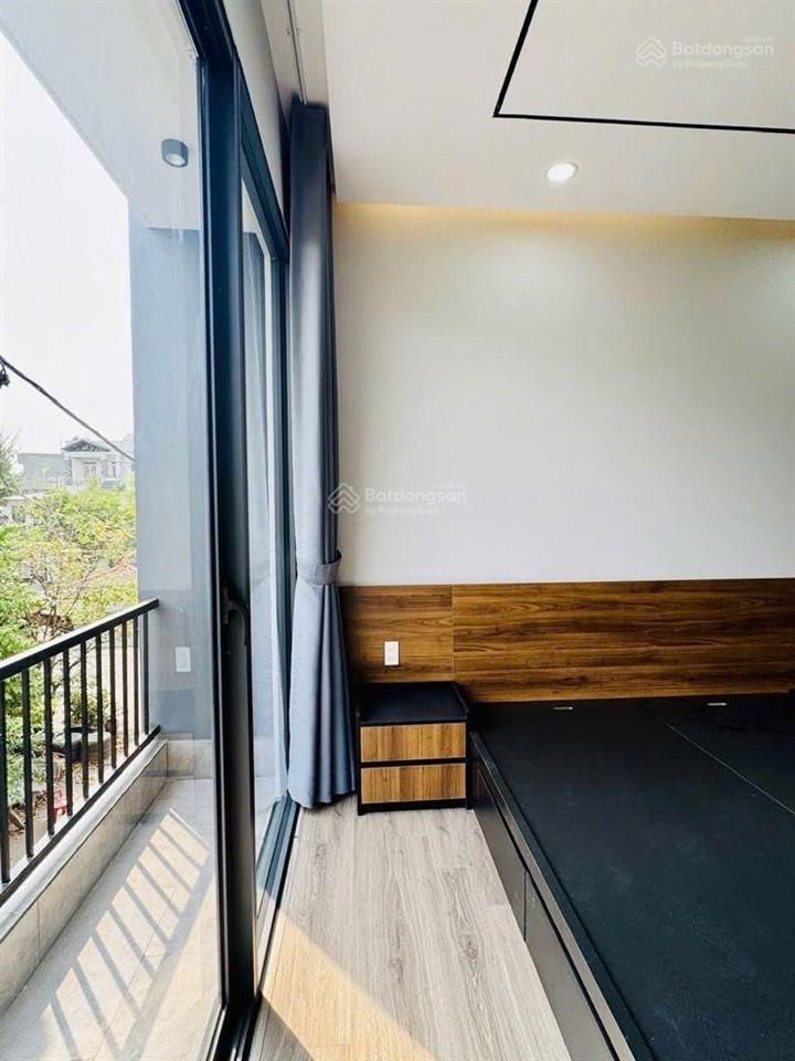 Bán nhà trường lưu long trường thủ đức 53m2, 3 tầng, 4pn, đường ô tô quay đầu, giá 5  6 tỷ