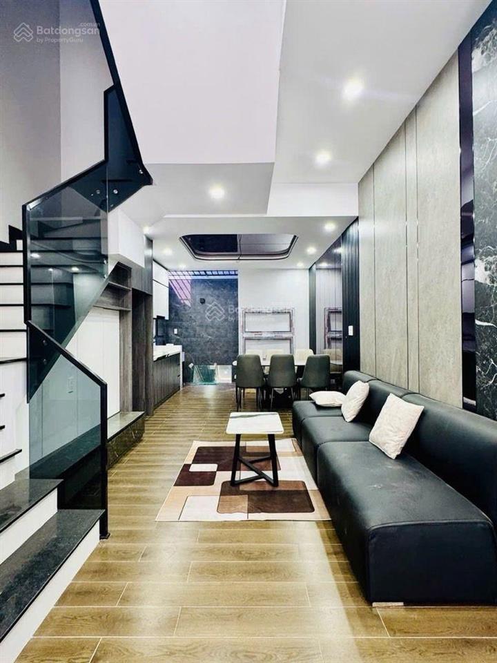 Bán nhà trường lưu long trường thủ đức 53m2, 3 tầng, 4pn, đường ô tô quay đầu, giá 5  6 tỷ