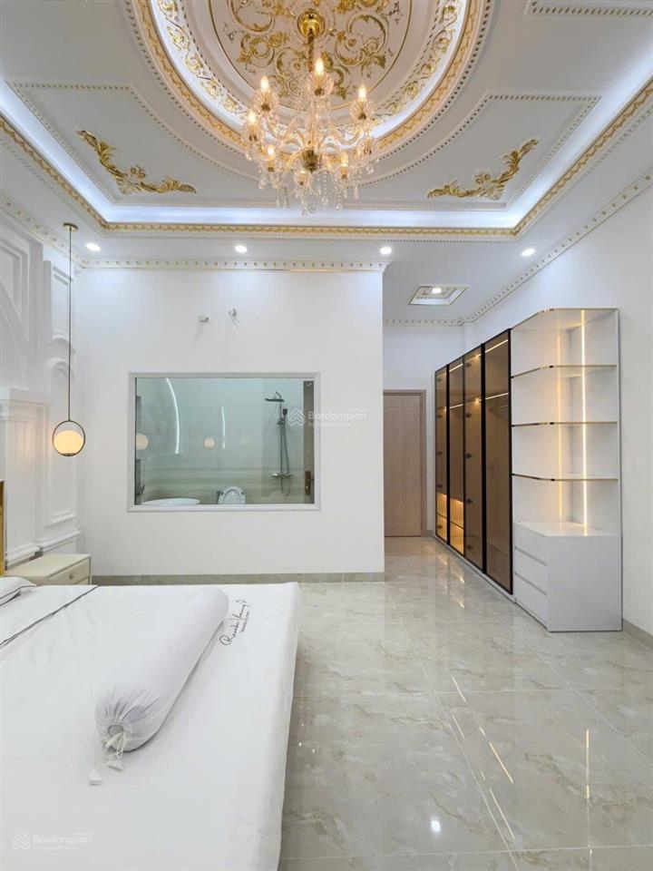 Nhà phố tân cổ điển bình chuẩn 31 full nội thất gần aeon mall