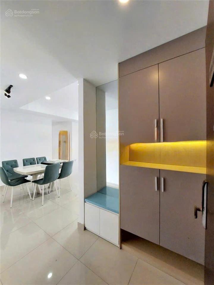 Bán căn hộ 3pn2wc c/c botanica premier gần sb tân sơn nhất chỉ từ 7 tỷ.