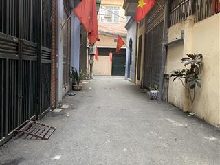 Hàng f0 ( đầu tư ) phố khương hạ , gần phố ở ngay dt 58m2 x 4t  mt 4.7m, giá 13.5 tỷ.