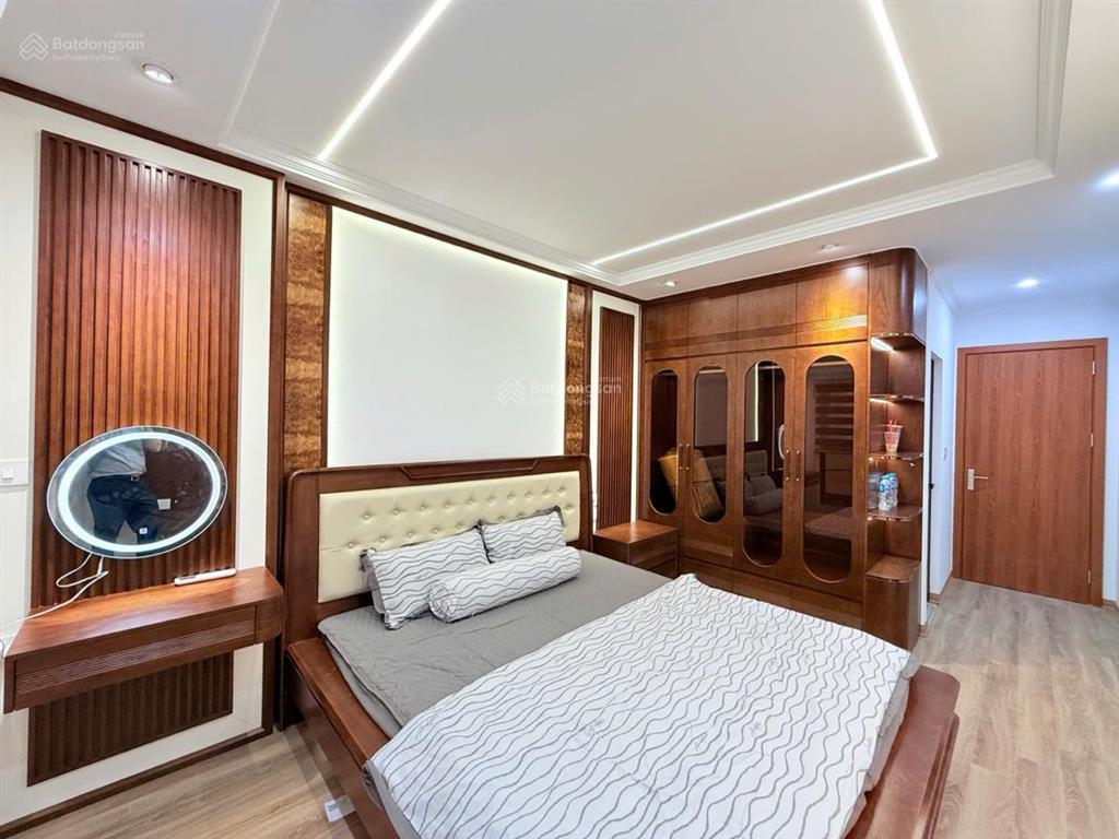 Chính chủ bán nhà số 9 ngõ 423 an dương vương  ô tô đỗ cửa  6t thang máy  nhà đẹp ở ngay