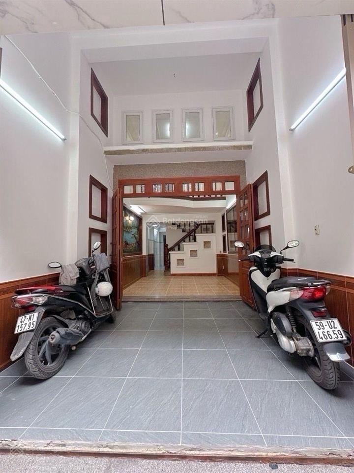 Cần bán nhà hẻm ô tô thông khu vip bàu cát tân bình  gần chợ tân bình  chợ ông địa  5 tầng