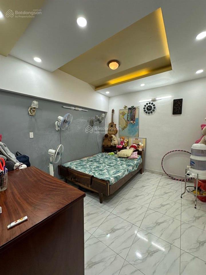 Nhà đẹp khu vip tên lửa  hẻm ô tô  giáp q6 3p ra aeon mall  4 tầng  dtsd  170m2  chỉ 7.3 t