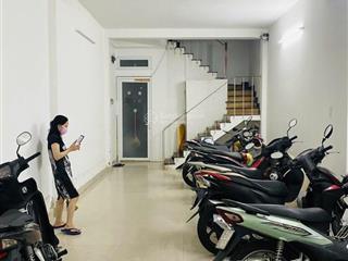 Trung tâm quận 10  hẻm xe hơi đậu cửa  5 tầng btct  đang có 8p cho thuê thu nhập 45tr/tháng 